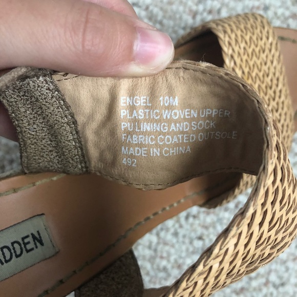 Steve Madden Woven wedged size 10 - Picture 7 of 7